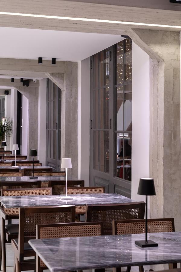 Innathens Apartahotel 4*
