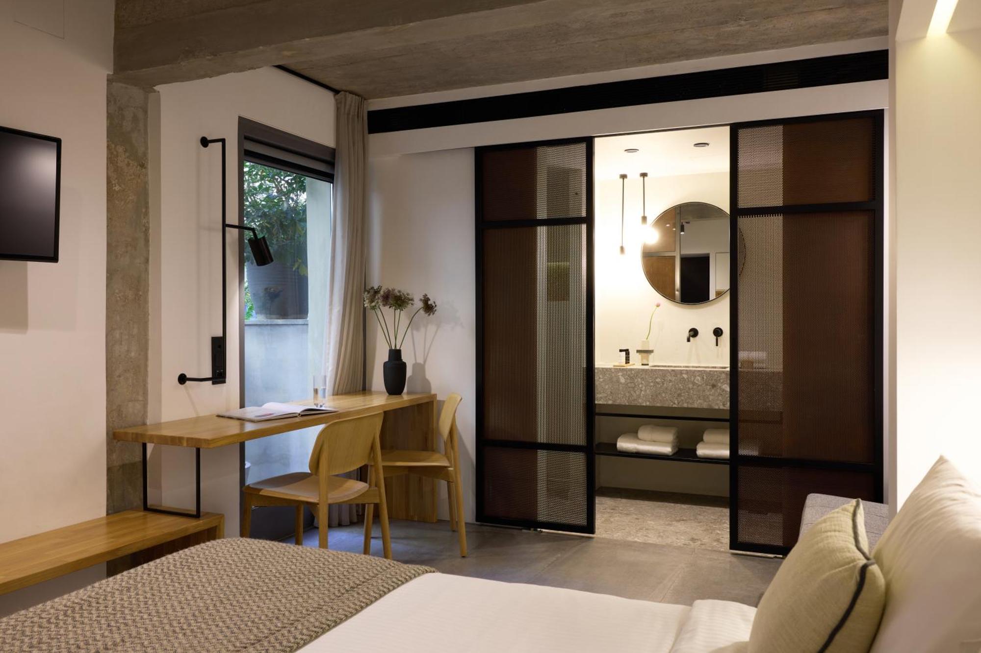 Innathens 4*