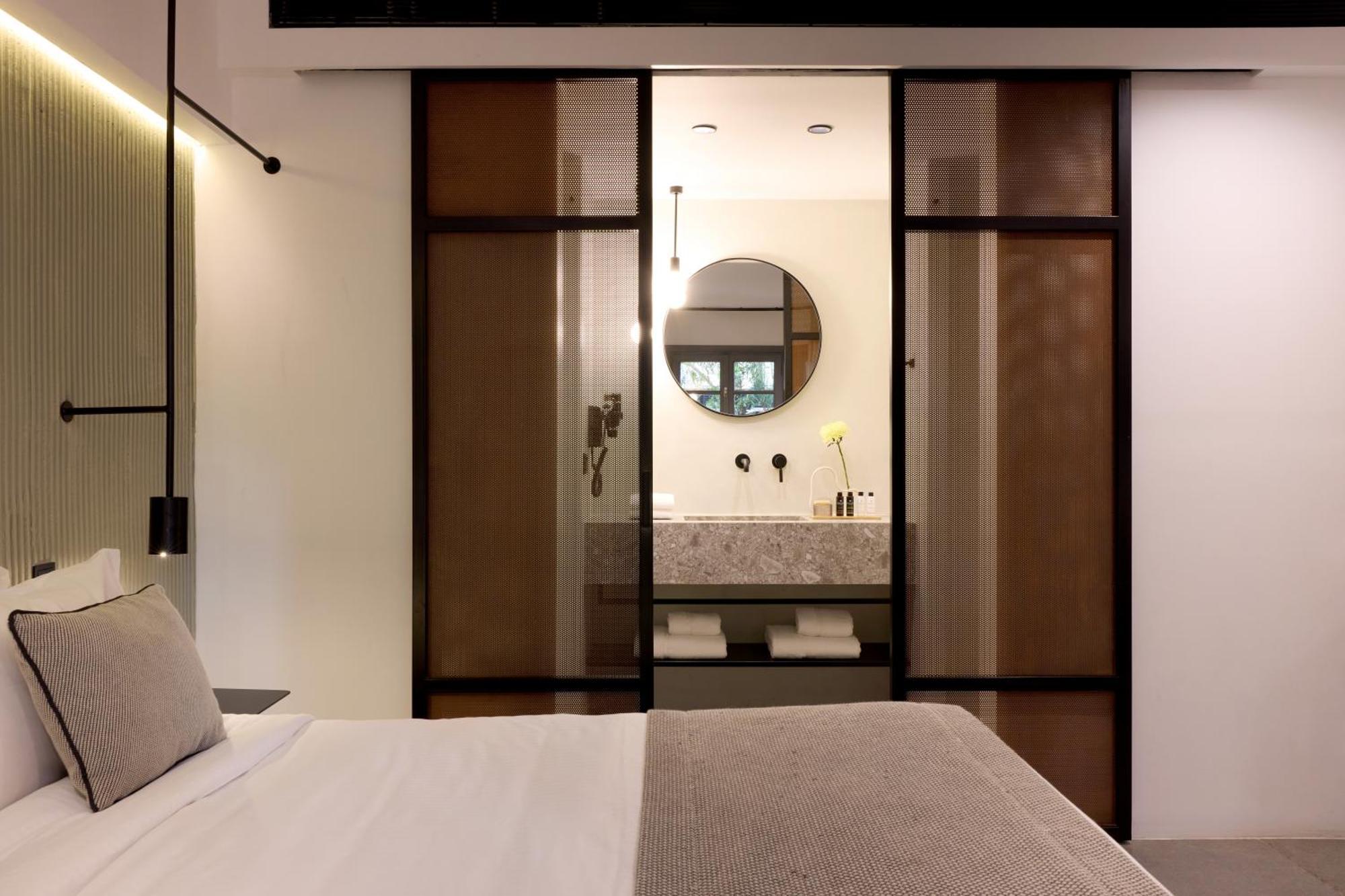 Innathens Apartahotel