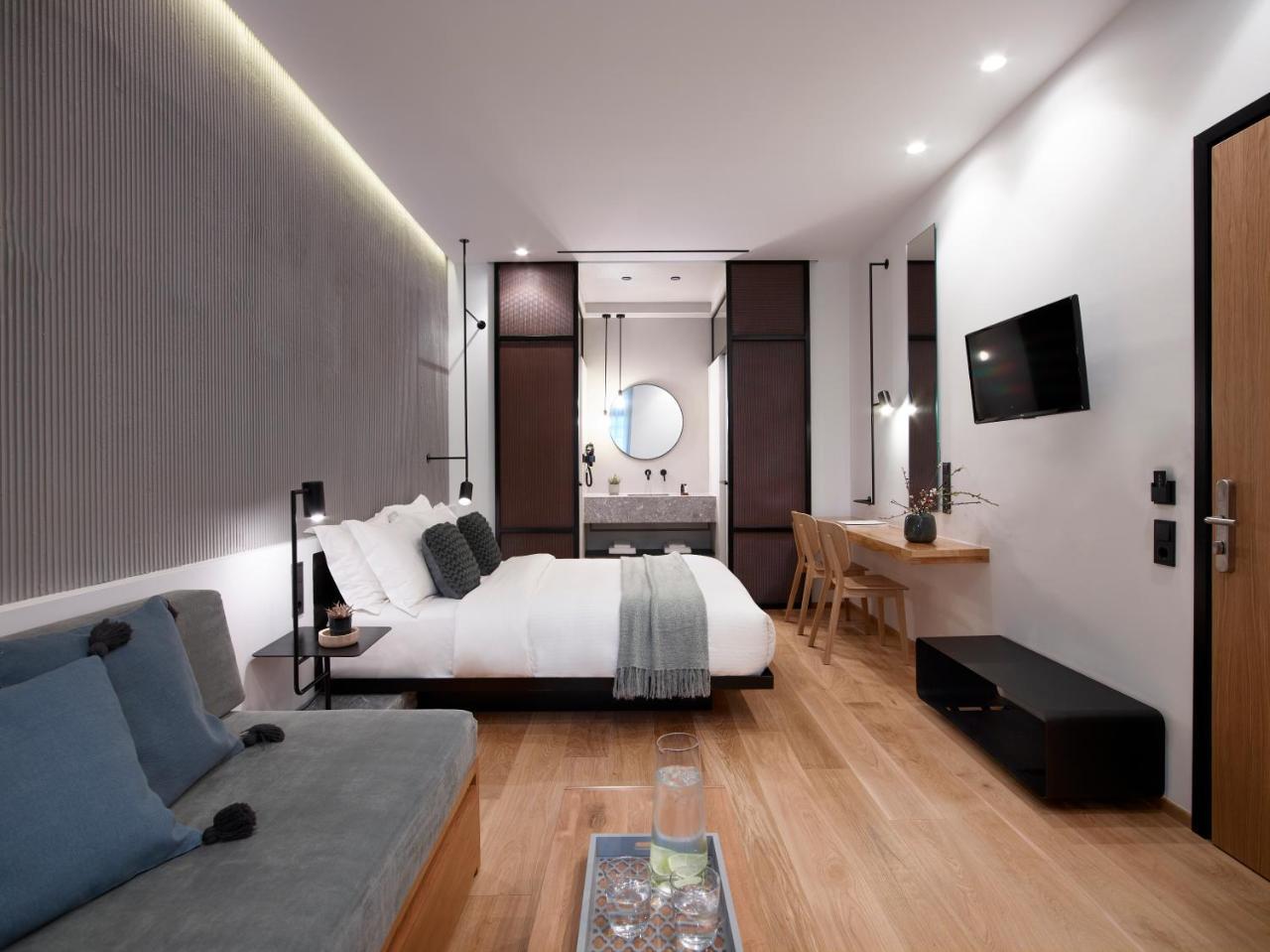 Apartahotel Innathens 4*