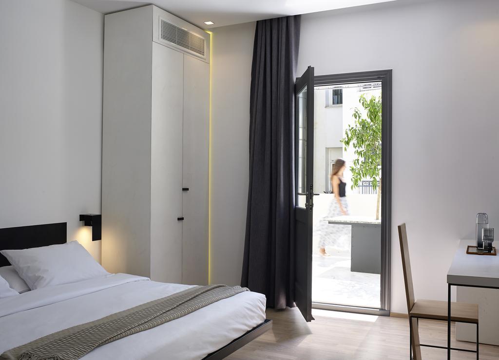 Innathens Apart Otel