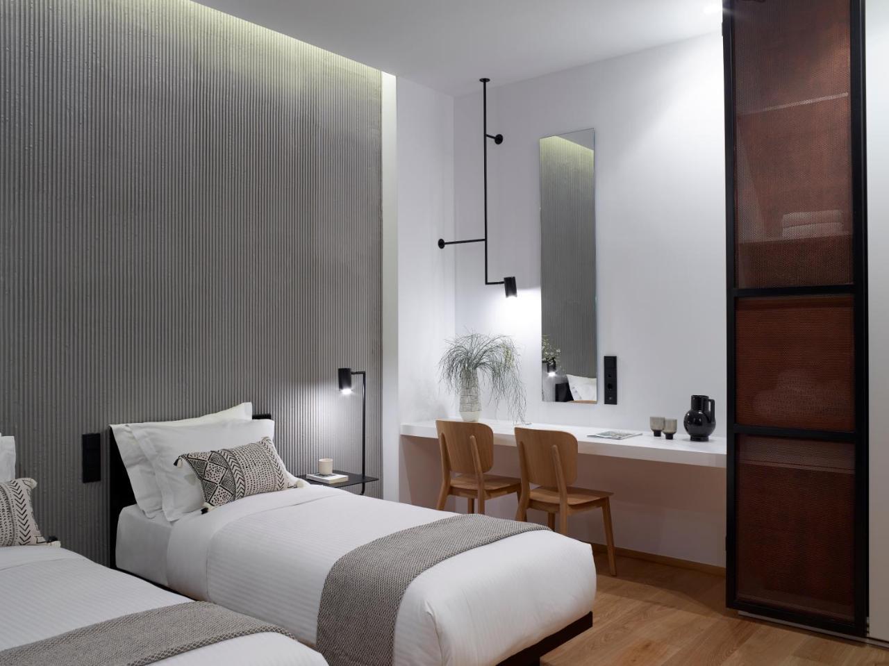 Innathens Apart Otel 4*