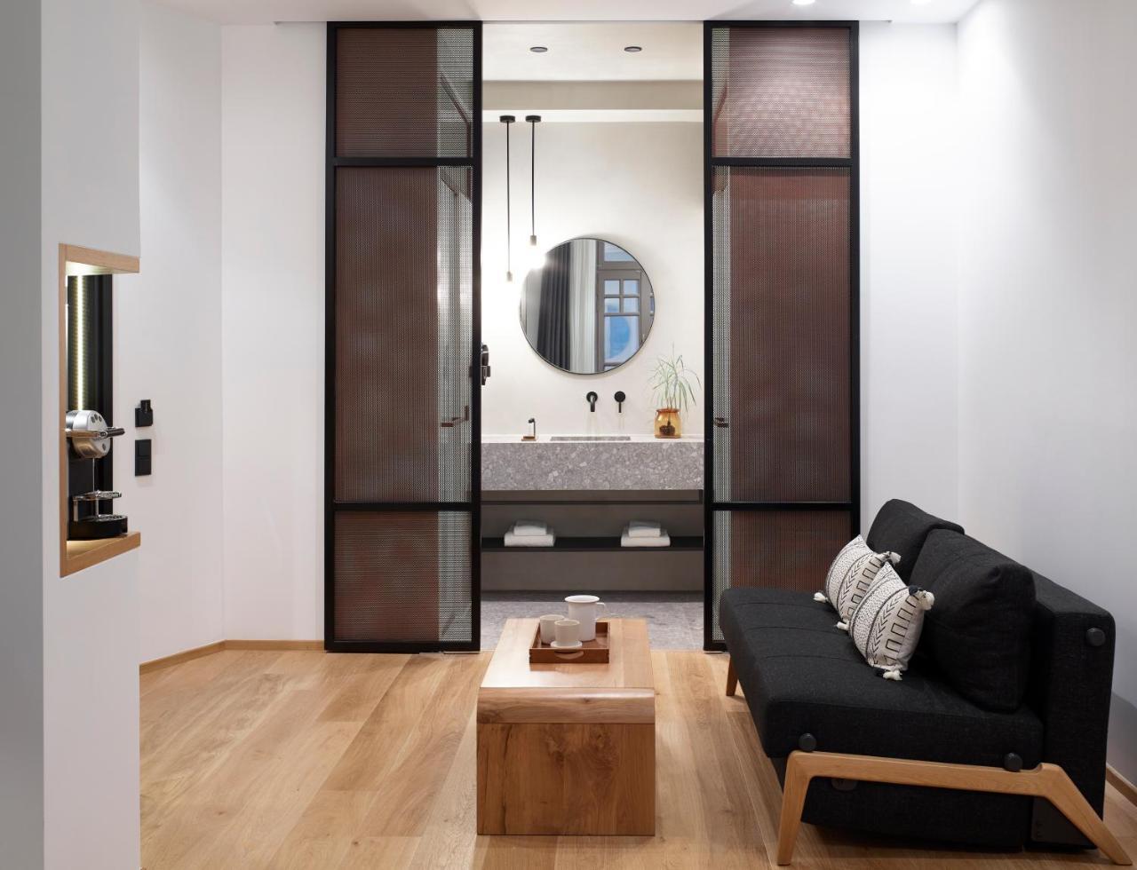 Innathens Apart Otel