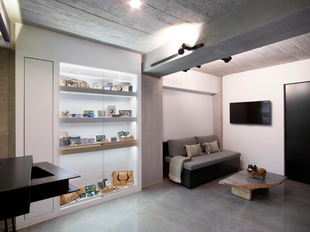Innathens Apart Otel 4*